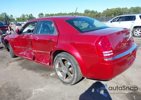 2008 Chrysler 300C Hemi из США, поврежденный, VIN 2C3LA63H08H282473